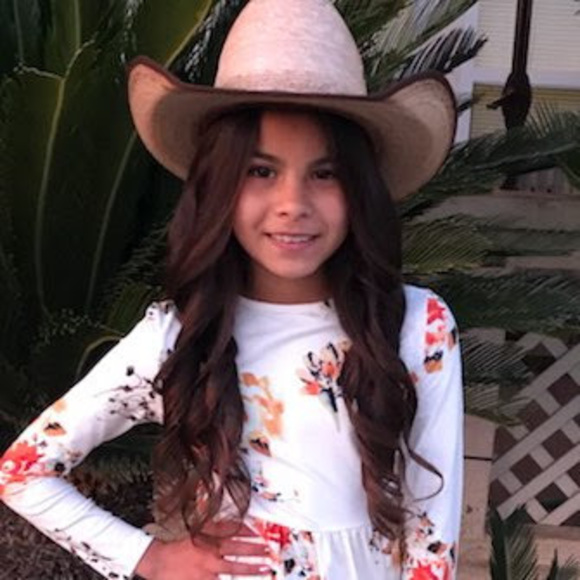 Meet your Posher, Kylee - Picture 1 of 1